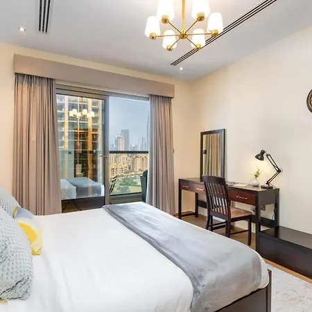 Ultimate Stay / Downtown / Brand New / 5 Min Drive From Dubai Mall / Near Park Exterior photo